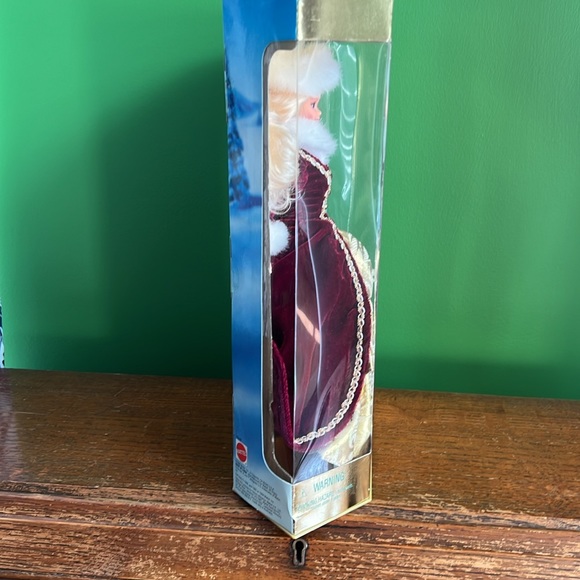 1996 Happy Holiday Barbie, NIB - Picture 3 of 6